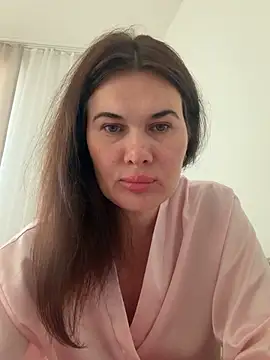 Sophie Virginia online show from July 10, 2026, 7:03 pm