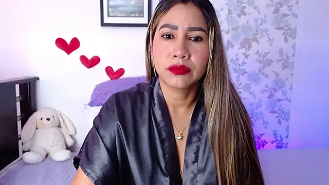 Snapshot of vanessacuter chatting on July 9, 2026, 4:06 pm vanessacuter online show from July 9, 2026, 4:06 pm