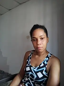 Snapshot of AstridMonroee chatting on July 9, 2026, 1:21 pm AstridMonroee online show from July 9, 2026, 1:21 pm