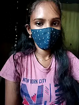 Snapshot of Tamil_Soloqueen_001 chatting on July 12, 2026, 2:45 am Tamil Soloqueen 001 online show from July 12, 2026, 2:45 am
