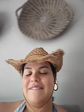 AliceStarshine online show from December 18, 2025, 7:29 pm