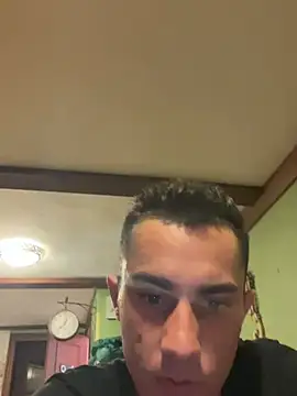 Snapshot of AlexitoTrendy22 chatting on July 9, 2026, 12:00 am AlexitoTrendy22 online show from July 9, 2026, 12:00 am