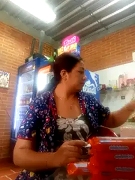 Snapshot of Curvypassion_ chatting on July 9, 2026, 6:51 pm Curvypassion online show from July 9, 2026, 6:51 pm