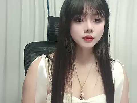 Xiaoxue689 online show from July 6, 2026, 10:33 am