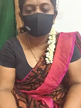 Snapshot of tamilrose143 chatting on July 15, 2026, 1:29 pm tamilrose143 online show from July 15, 2026, 1:29 pm
