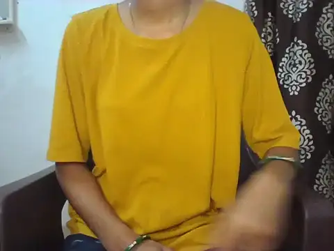 Snapshot of cute_riya899 chatting on July 10, 2026, 4:12 am cute riya899 online show from July 10, 2026, 4:12 am