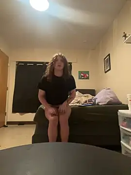 twinkytrina online show from July 7, 2026, 2:03 am
