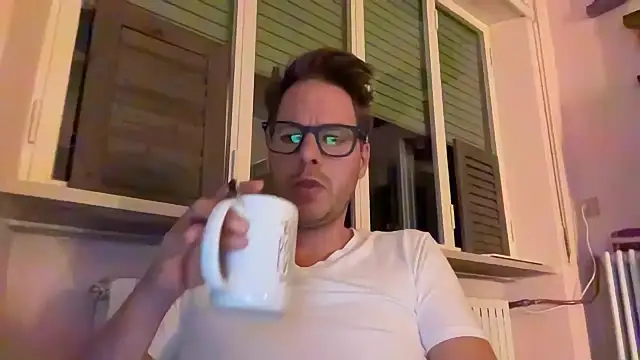 Snapshot of JackYxe chatting on July 8, 2026, 2:03 am JackYxe online show from July 8, 2026, 2:03 am