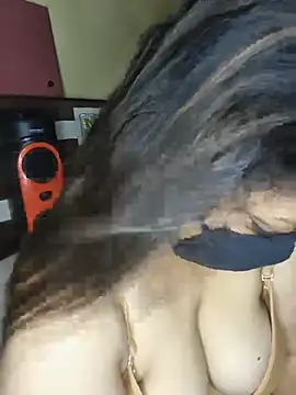 Snapshot of Priya_Jii chatting on July 10, 2026, 1:49 am Priya Jii online show from July 10, 2026, 1:49 am