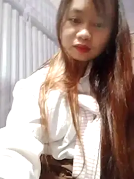 Snapshot of Chip-02 chatting on July 9, 2026, 1:28 am Chip-02 online show from July 9, 2026, 1:28 am