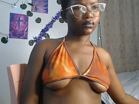 Snapshot of Tuesday- chatting on July 13, 2026, 3:44 pm Tuesday- online show from July 13, 2026, 3:44 pm