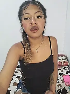 kimmye 333 online show from July 24, 2026, 7:32 pm