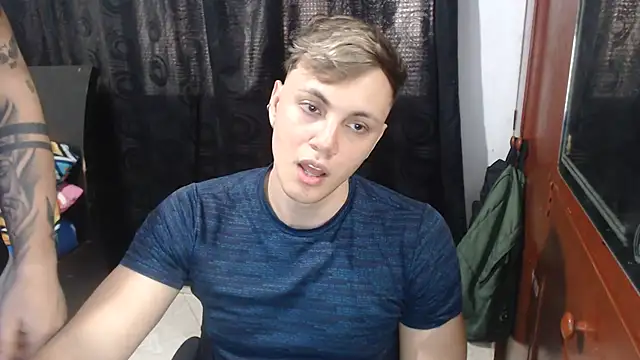 Snapshot of kike_energy chatting on July 10, 2026, 7:58 pm kike energy online show from July 10, 2026, 7:58 pm