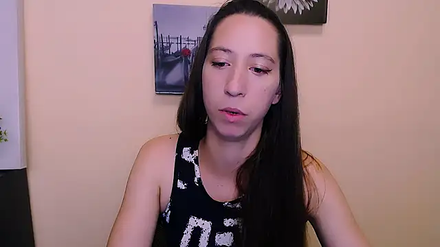 Snapshot of _Astraia_ chatting on July 14, 2026, 10:43 am Astraia online show from July 14, 2026, 10:43 am