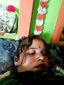 Snapshot of Hott_meena chatting on July 14, 2026, 3:55 am Hott meena online show from July 14, 2026, 3:55 am