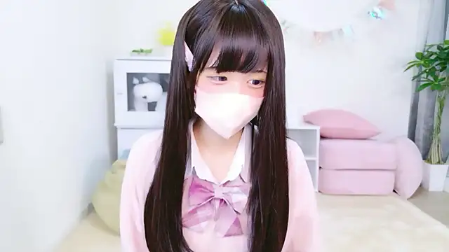 Snapshot of Uta_nyan chatting on July 13, 2026, 12:26 pm Uta nyan online show from July 13, 2026, 12:26 pm