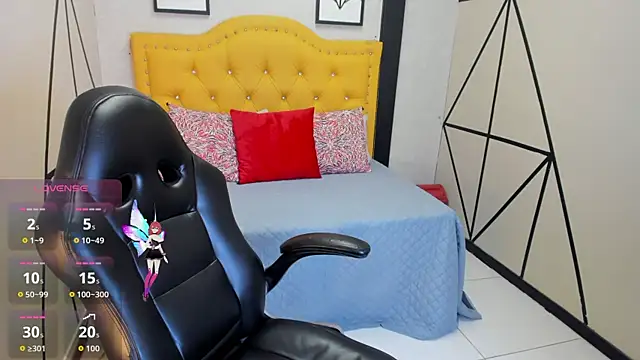 Snapshot of Ashly_Saenz_ chatting on July 16, 2026, 5:10 pm Ashly Saenz online show from July 16, 2026, 5:10 pm