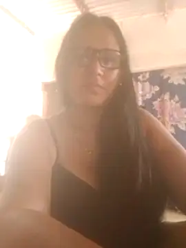 Snapshot of KIRALILI chatting on July 14, 2026, 3:40 pm KIRALILI online show from July 14, 2026, 3:40 pm
