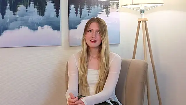Snapshot of ArielleMabon chatting on July 16, 2026, 6:43 am ArielleMabon online show from July 16, 2026, 6:43 am