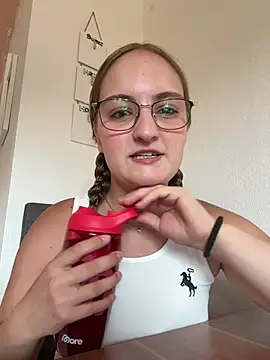 Snapshot of Sexy_Sophia_ chatting on July 16, 2026, 10:12 am Sexy Sophia online show from July 16, 2026, 10:12 am