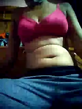 Snapshot of MysticDiva chatting on July 25, 2026, 5:41 pm MysticDiva online show from July 25, 2026, 5:41 pm