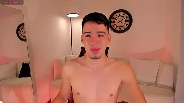Snapshot of david_osoriox chatting on July 19, 2026, 9:00 pm david osoriox online show from July 19, 2026, 9:00 pm