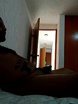 TuCubanoHoT online show from July 22, 2026, 10:01 pm