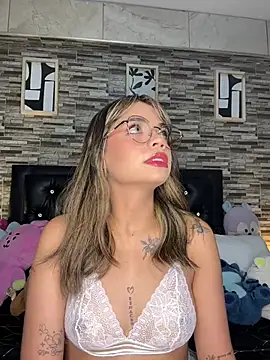Snapshot of PamelaScothh chatting on July 19, 2026, 2:42 am PamelaScothh online show from July 19, 2026, 2:42 am