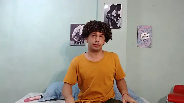 Snapshot of Starlin_Kane chatting on July 23, 2026, 7:32 pm Starlin Kane online show from July 23, 2026, 7:32 pm