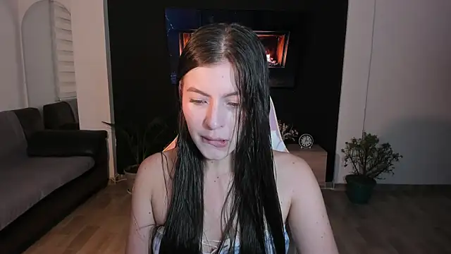 Snapshot of Hillary_myers__ chatting on July 25, 2026, 11:44 pm Hillary myers online show from July 25, 2026, 11:44 pm
