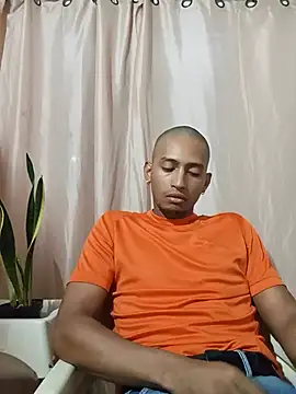 comlombia2 online show from July 28, 2026, 6:43 am