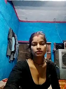 Sonamm live online show from August 9, 2026, 8:15 pm