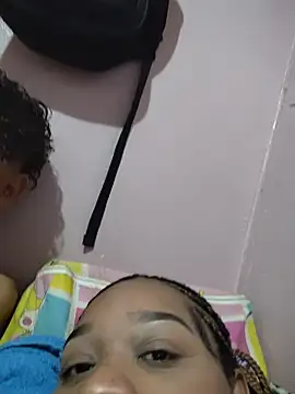 pretinha folgosa online show from July 27, 2026, 11:56 pm