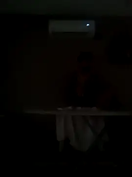 Snapshot of AndyRh17 chatting on July 26, 2026, 9:32 pm AndyRh17 online show from July 26, 2026, 9:32 pm