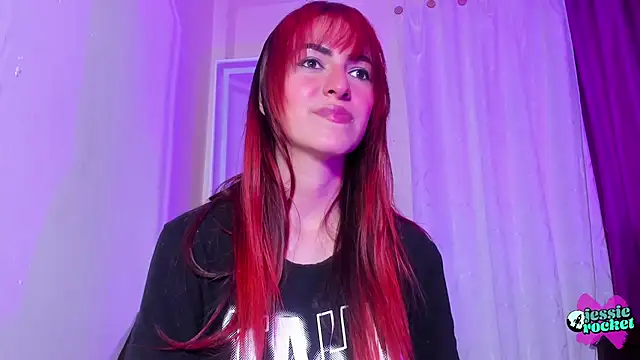 jessierocketx online show from October 5, 2025, 5:14 pm