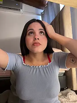 IvyValentine online show from March 6, 2025, 7:32 pm