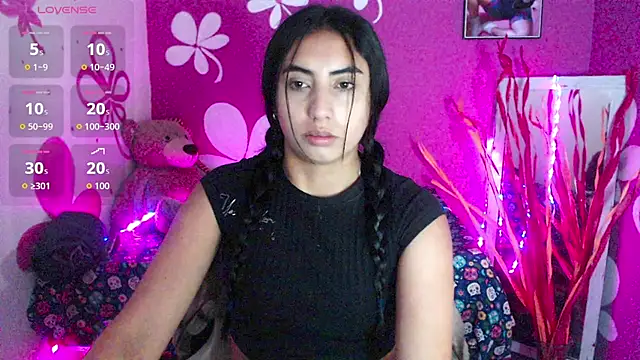 MeiLune online show from July 26, 2026, 12:12 pm