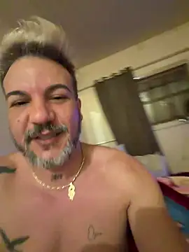 Snapshot of thegois chatting on July 26, 2026, 4:52 am thegois online show from July 26, 2026, 4:52 am