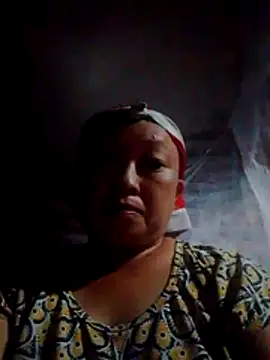 Snapshot of Lidaa-a chatting on August 4, 2026, 10:03 pm Lidaa-a online show from August 4, 2026, 10:03 pm