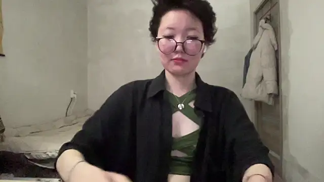 Snapshot of warmdew chatting on July 29, 2026, 10:36 am warmdew online show from July 29, 2026, 10:36 am