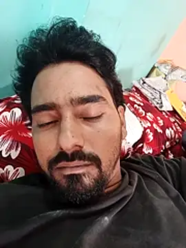 Snapshot of heemanshi chatting on August 7, 2026, 7:25 am heemanshi online show from August 7, 2026, 7:25 am