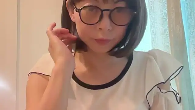 rinrin77 online show from August 7, 2026, 7:36 am
