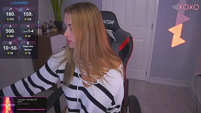 DanikaDillan online show from January 10, 2026, 12:50 am