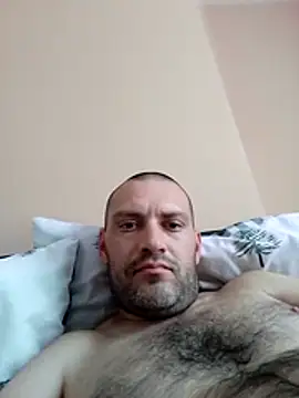klanvezer online show from July 31, 2026, 3:09 pm
