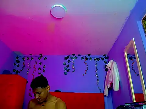 Snapshot of TyssonBeckfordd chatting on August 4, 2026, 9:19 pm TyssonBeckfordd online show from August 4, 2026, 9:19 pm