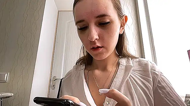 mia labs1 online show from August 3, 2026, 9:04 am