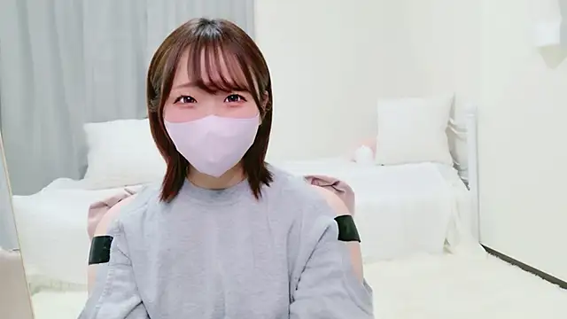 Snapshot of NIMO_CHAN chatting on August 6, 2026, 4:40 am NIMO CHAN online show from August 6, 2026, 4:40 am