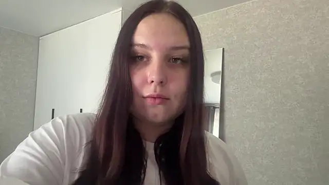 Snapshot of nakiafera chatting on August 5, 2026, 11:59 am nakiafera online show from August 5, 2026, 11:59 am