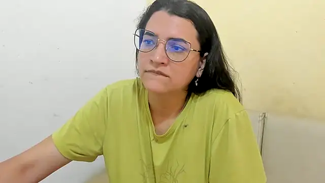 MARILYN GARCIA online show from March 29, 2026, 4:19 pm