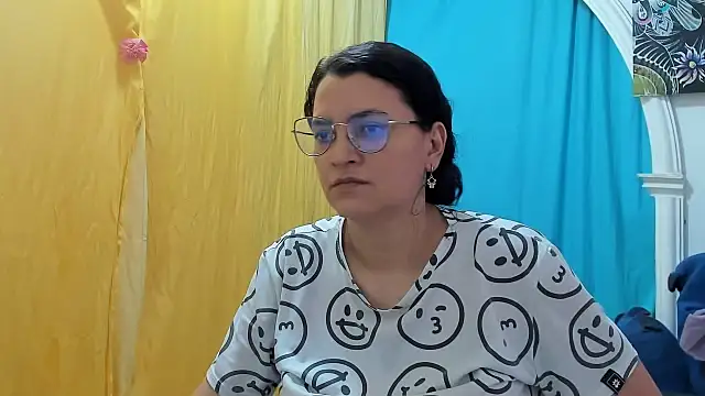 Snapshot of MARILYN_GARCIA chatting on July 24, 2026, 9:00 pm MARILYN GARCIA online show from July 24, 2026, 9:00 pm